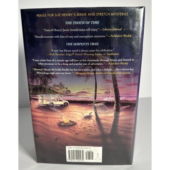 Maxie and Stretch Mystery Ser.: The Refuge by Sue Henry (2007, Hardcover) SIGNED - Picture 2 of 10